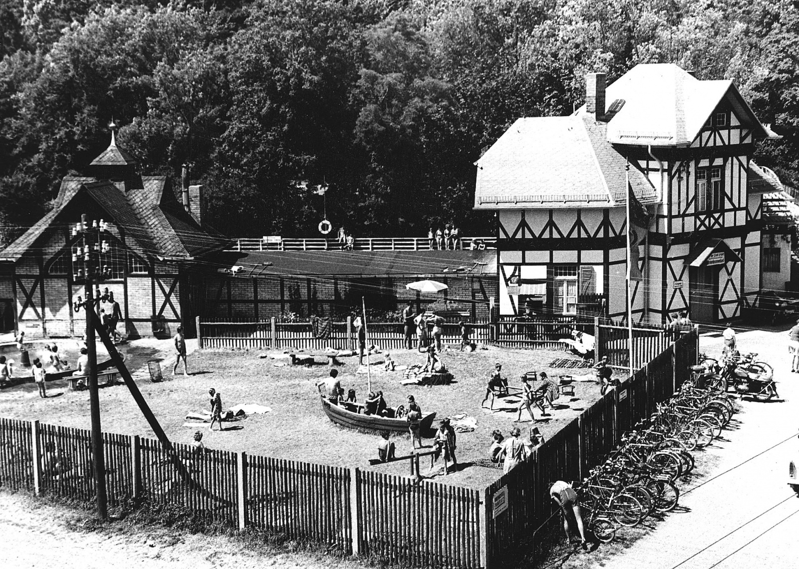 Dreienbrunnenbad (Juli 1971)